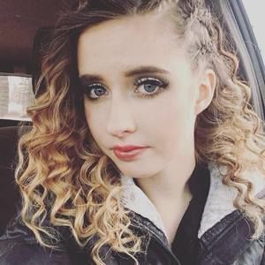 Meet your Posher, Veniece